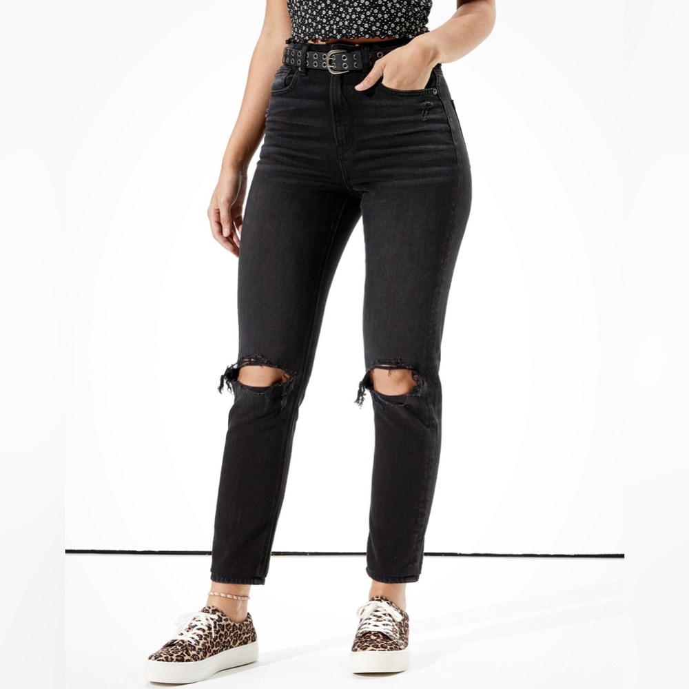 American Eagle High Waist Black Wash Relaxed Mom Jeans Size 4